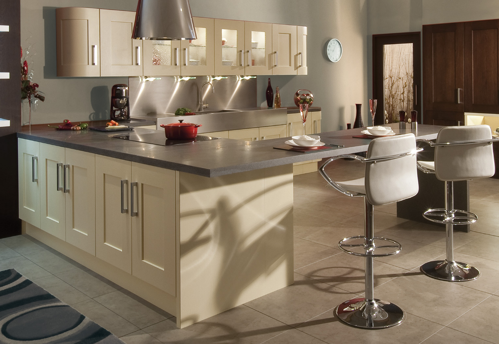 suffolk wood shaker kitchen